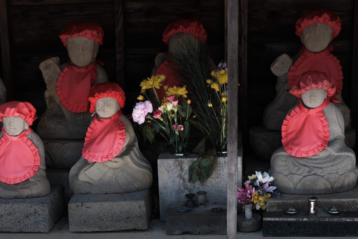 Teramachi temple grounds 8